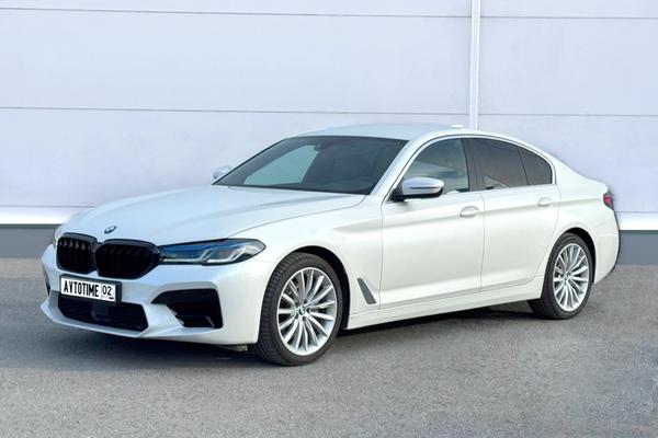 BMW 5-Series 520i